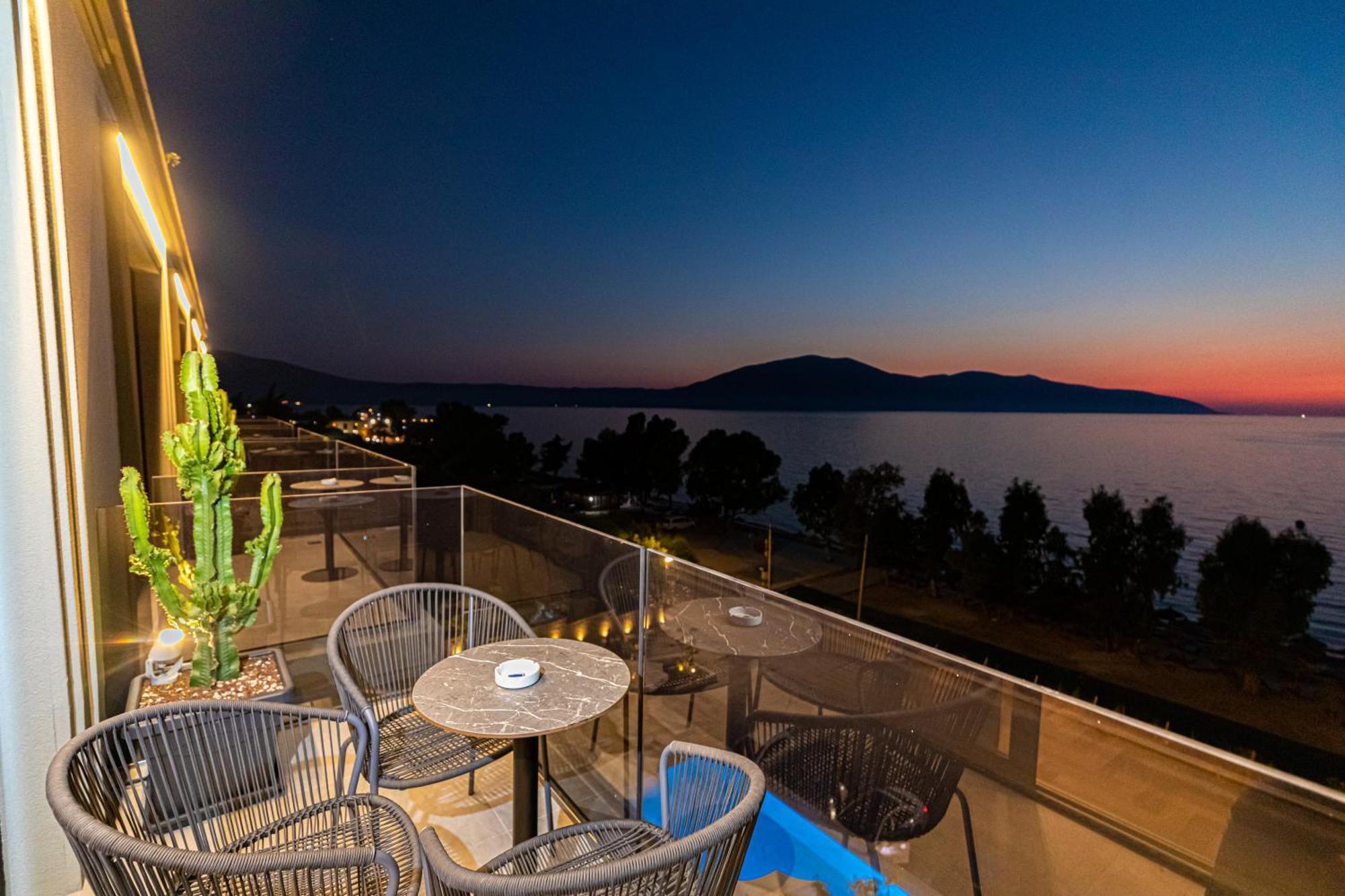 Mazarine Hotel, Vlore, Albania Radhimë Eksteriør billede
