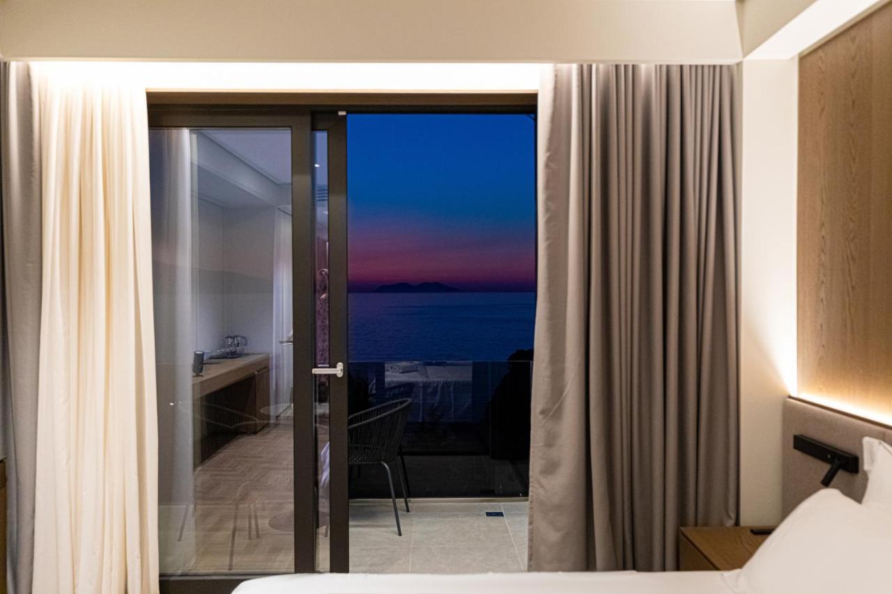 Mazarine Hotel, Vlore, Albania Radhimë Eksteriør billede